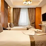 Santra מלון 3*