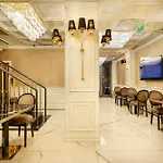 Santra Hotel 3*