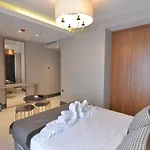 Hotel Santra