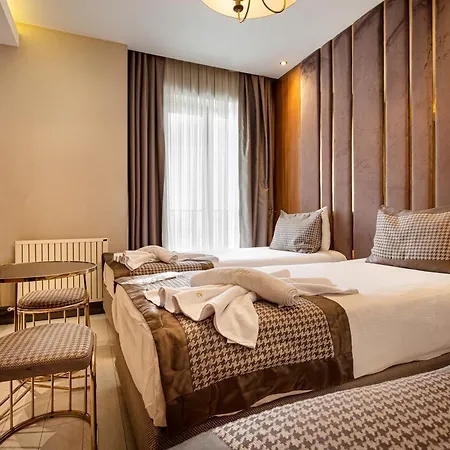 Hotel Santra 3*
