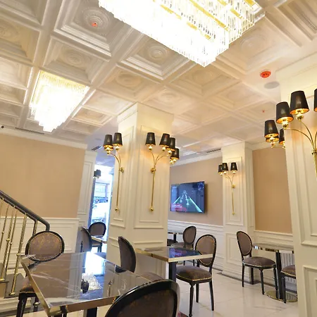 Otel Santra