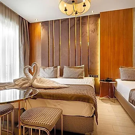 Hotel Santra