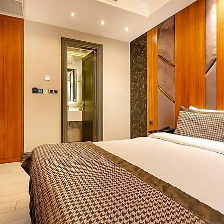 Santra Hotel