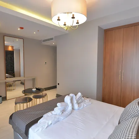 Hotel Santra